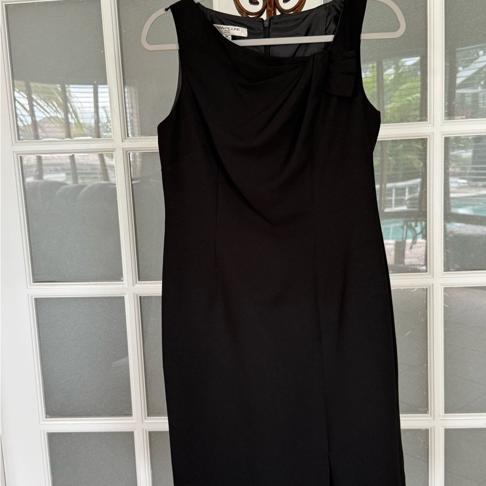 Evan Picone Black Sheath Dress Petite 8P Bow Detail Sleeveless